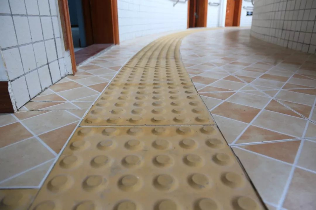 鐧借棨琛楅亾绀句細绂忓埄涓績鎴愮珛鏃堕棿,鐧借棨琛楅亾绀句細绂忓埄涓績