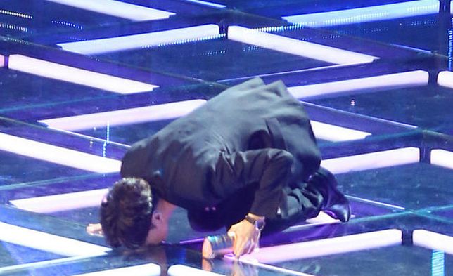 张艺兴弹琴喜剧之王,向往的生活张艺兴唱歌喜剧之王