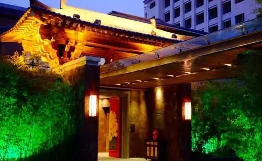 西安临潼温泉有哪些景点,西安春节泡温泉适合去哪里