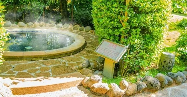 湛江海滨火山温泉景区,火山温泉广东