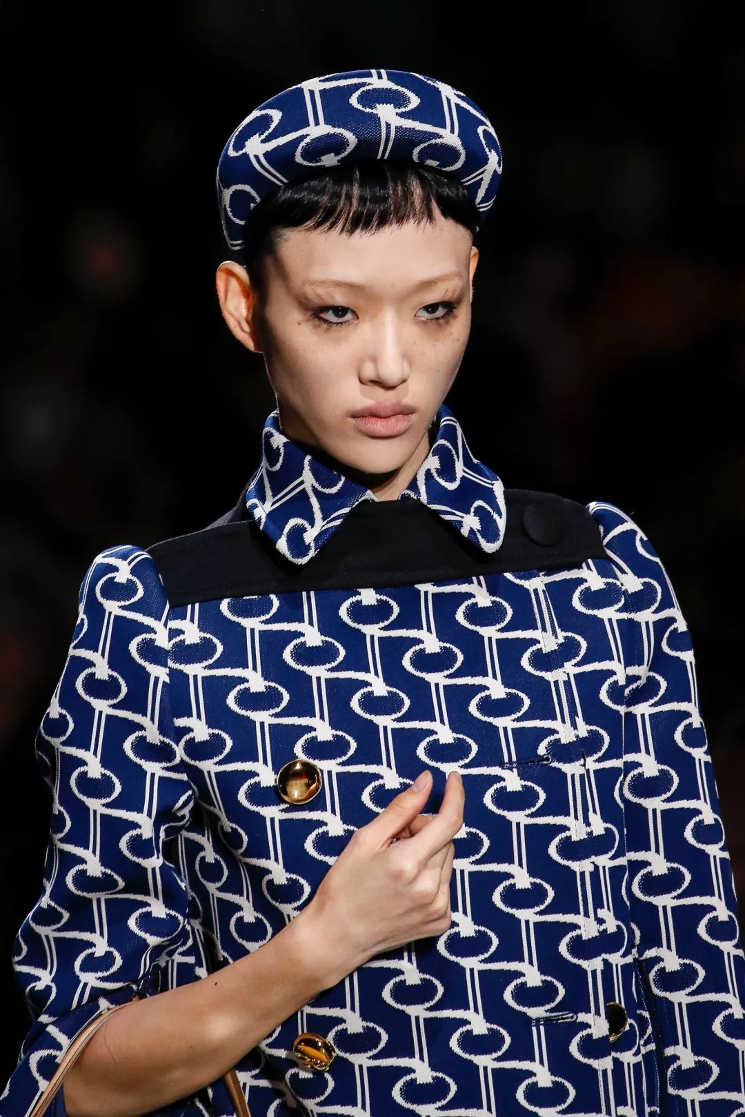 prada是什么牌子帽子,prada好看的帽子