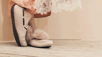 小时候有个算命先生算我黄袍加身,小时候算命的说我有黄袍加身