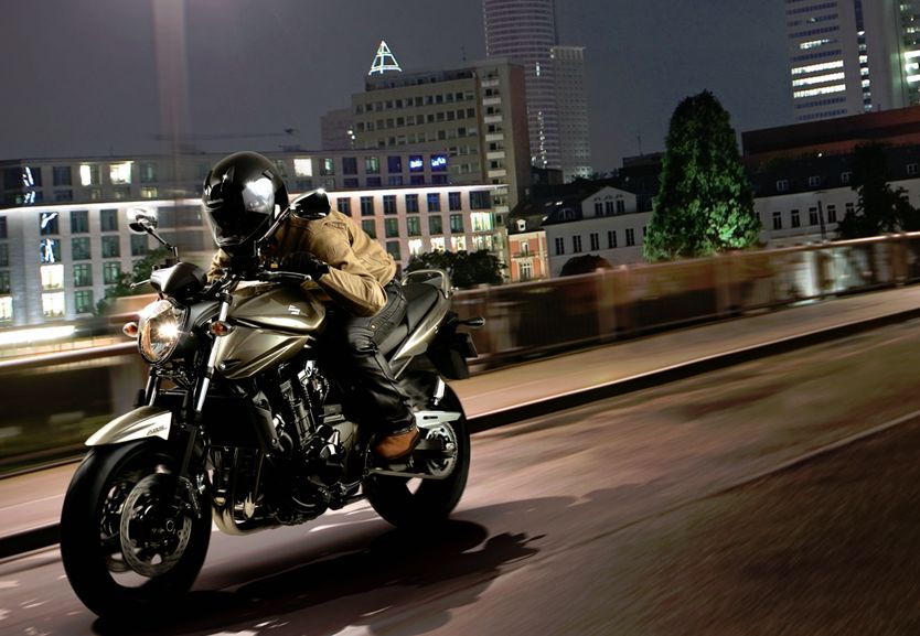 铃木盗匪有多厉害,铃木盗匪的历史