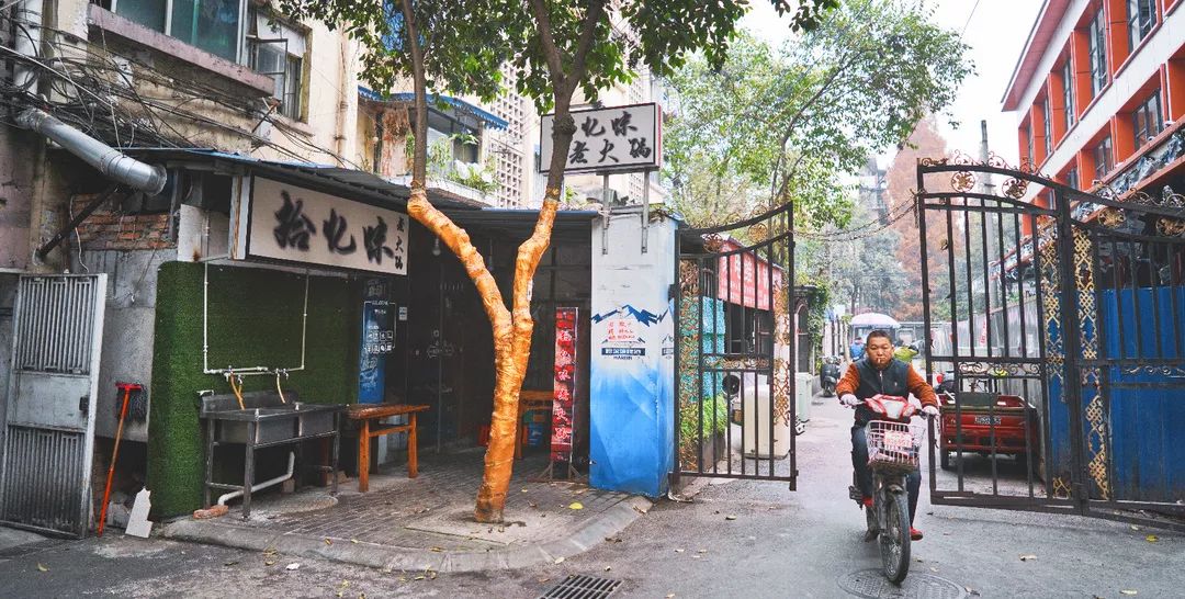 成都风味｜双林的叔叔嬢嬢个个身怀绝技，放下麻将就能开出一家馆子来