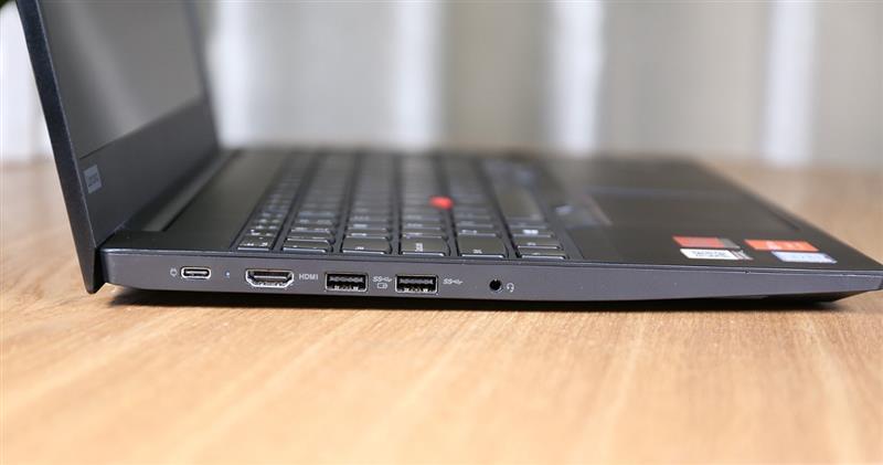 搭载AMDRX550独显！联想ThinkpadE580评测：能玩大型游戏的亲民商务本