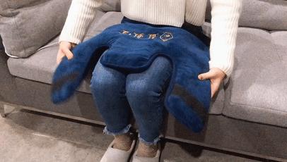 脖子酸肩颈痛按按这3处轻松缓解,肩酸脖子痛用什么姿势缓解