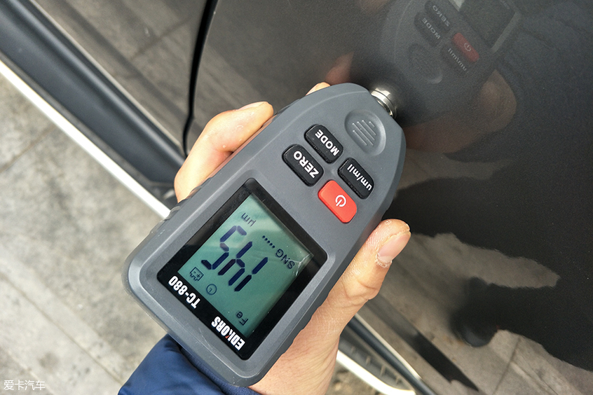 有钱人都买什么物件,现在年轻人能买哪些二手车