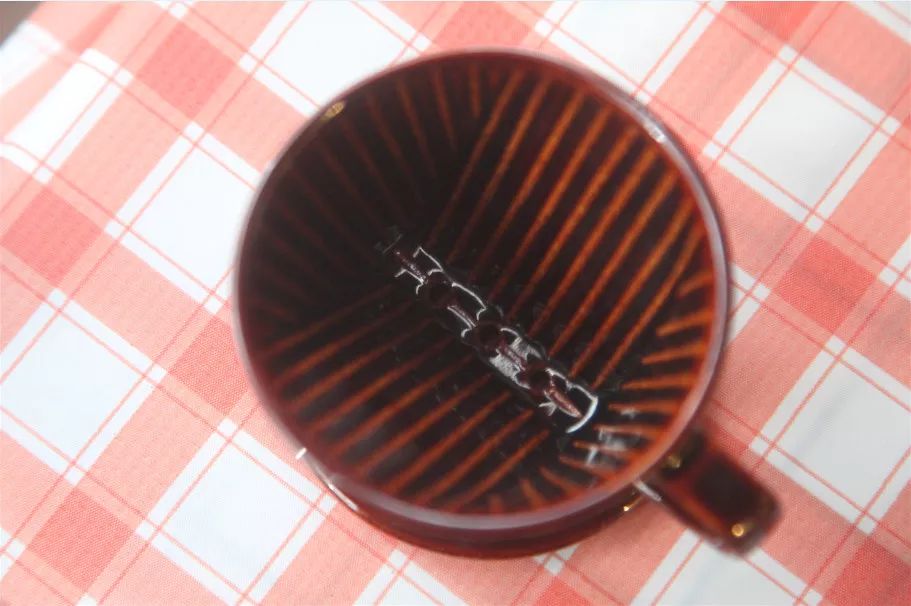 手冲滤杯过程,手冲滤杯的特点