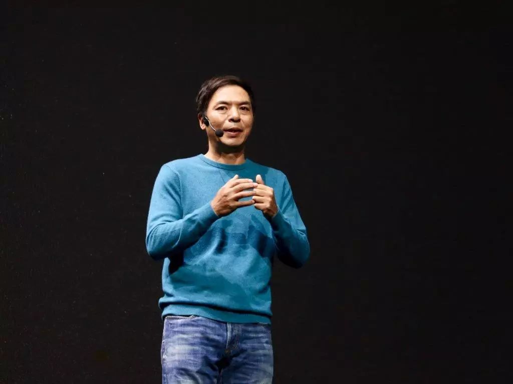 微信之父张小龙是湖南邵阳人,微信之父张小龙一天的工资多少钱