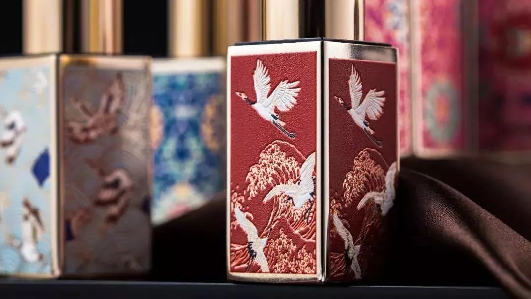 哪里来的中国风神仙口红？汉纸妹纸都想 all in！