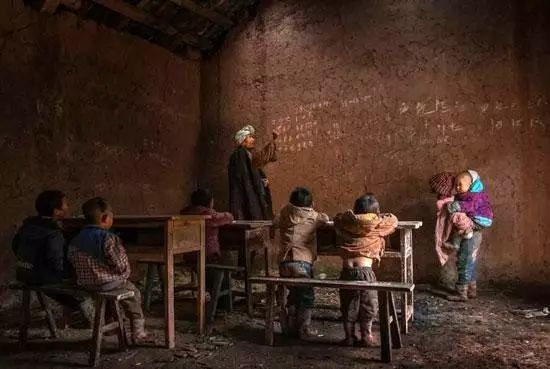 这些网上疯传的照片都是骗人的,你该知道的网络疯传的假照片