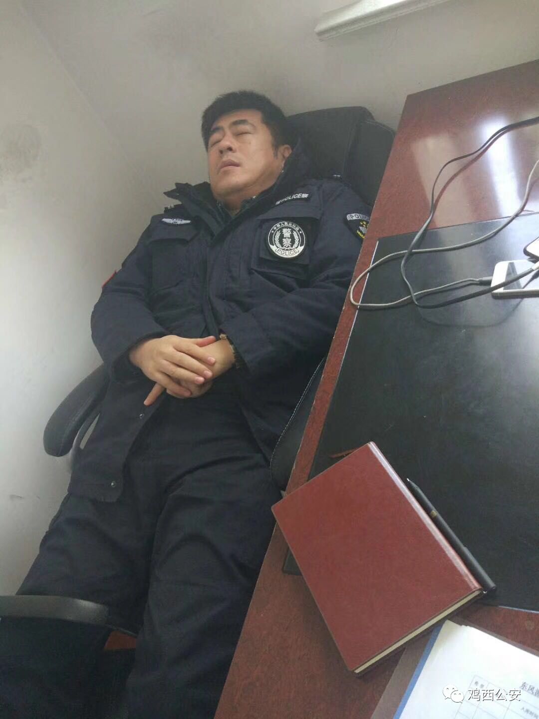 民警不忘初心的坚守视频,基层民警从警二十年感悟