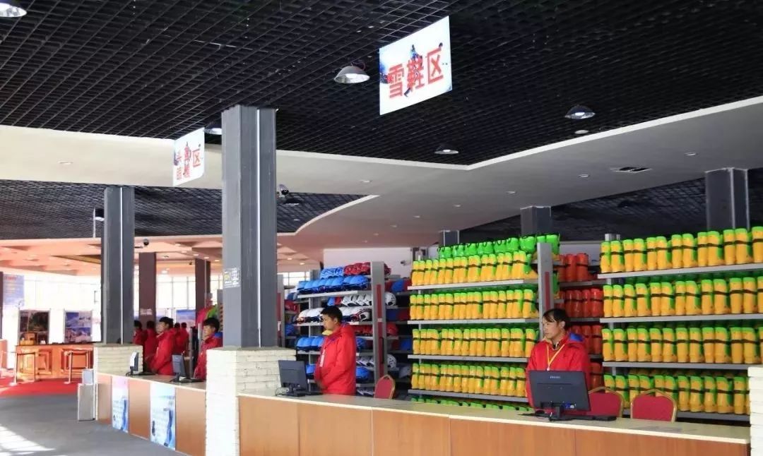 滑雪自驾游攻略,滑雪自驾游最佳路线