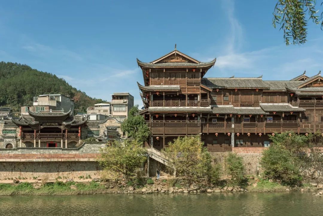 三月适合去哪里的古镇,一日游必去十大古镇