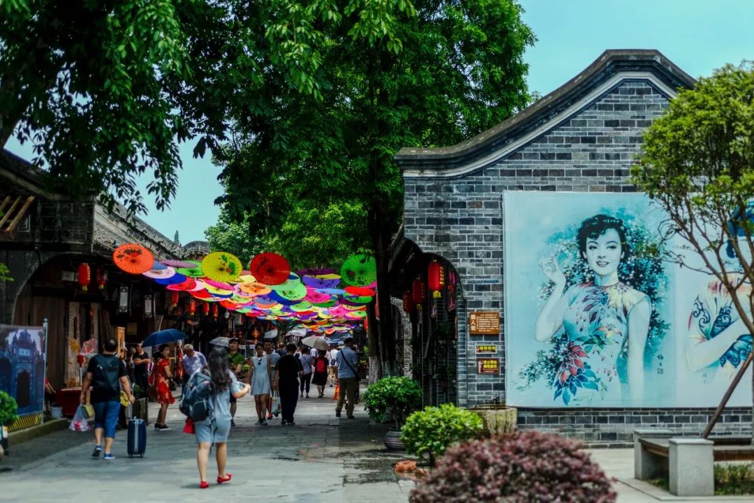 三月适合去哪里的古镇,一日游必去十大古镇