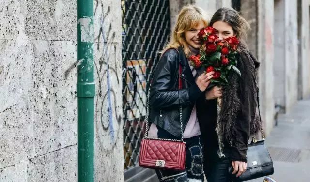 买一个gucci包包,第一只chanel包