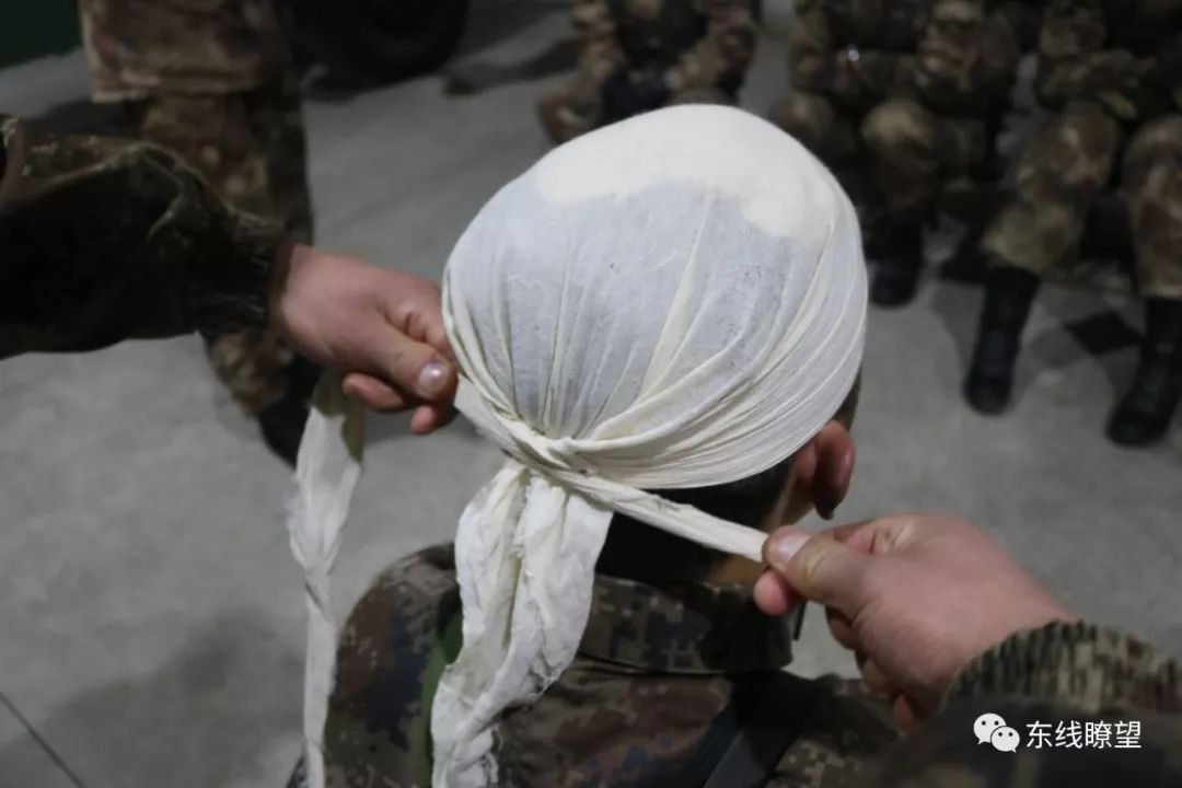 三角巾多种使用方法,三角巾使用方法及注意事项