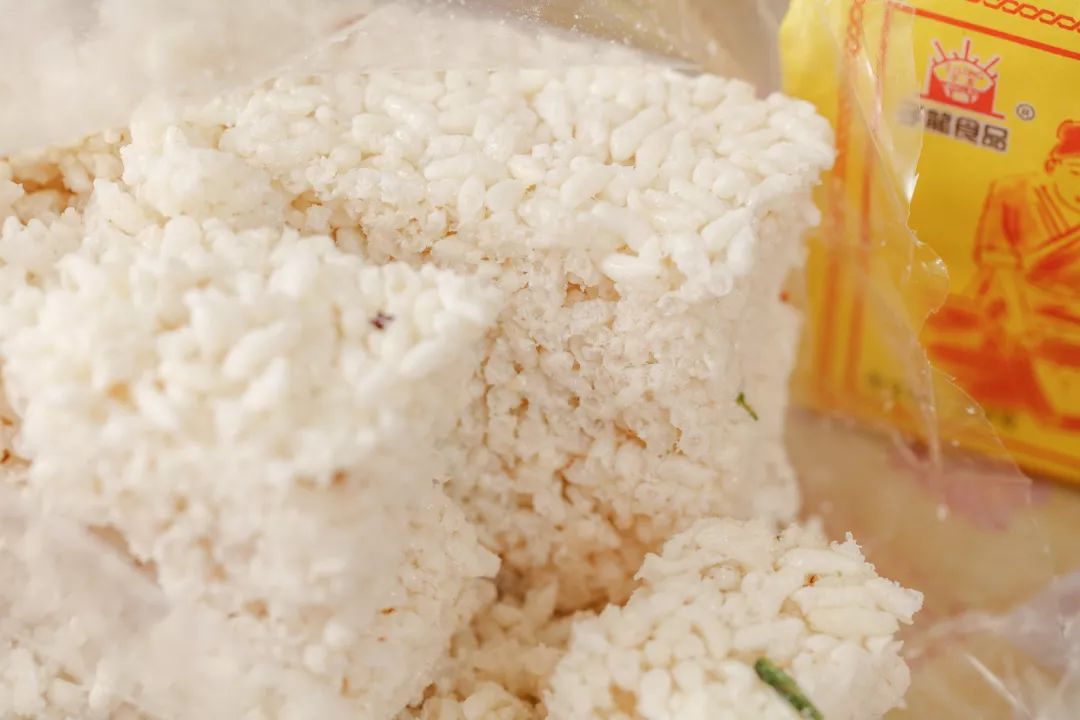 我被天团编辑部的家乡土味特产吓到了