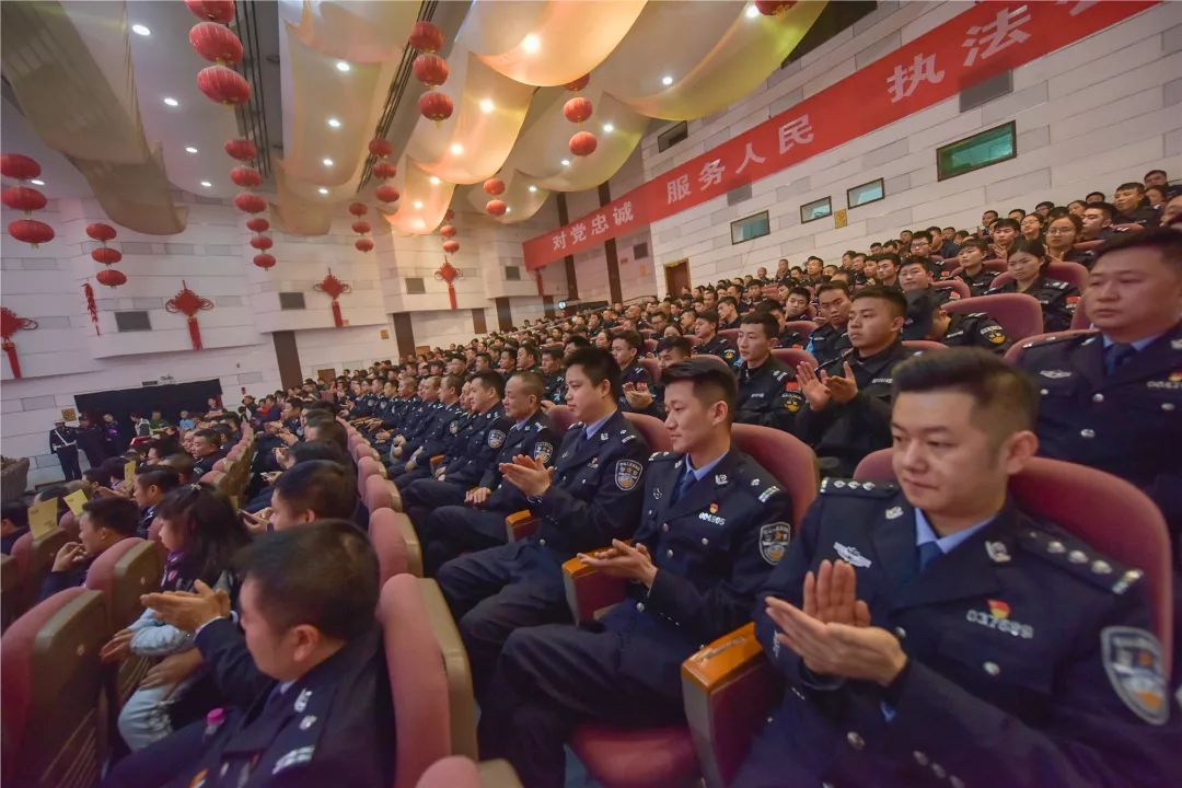 轨道公交分局,轨道交通集团2020总结表彰大会