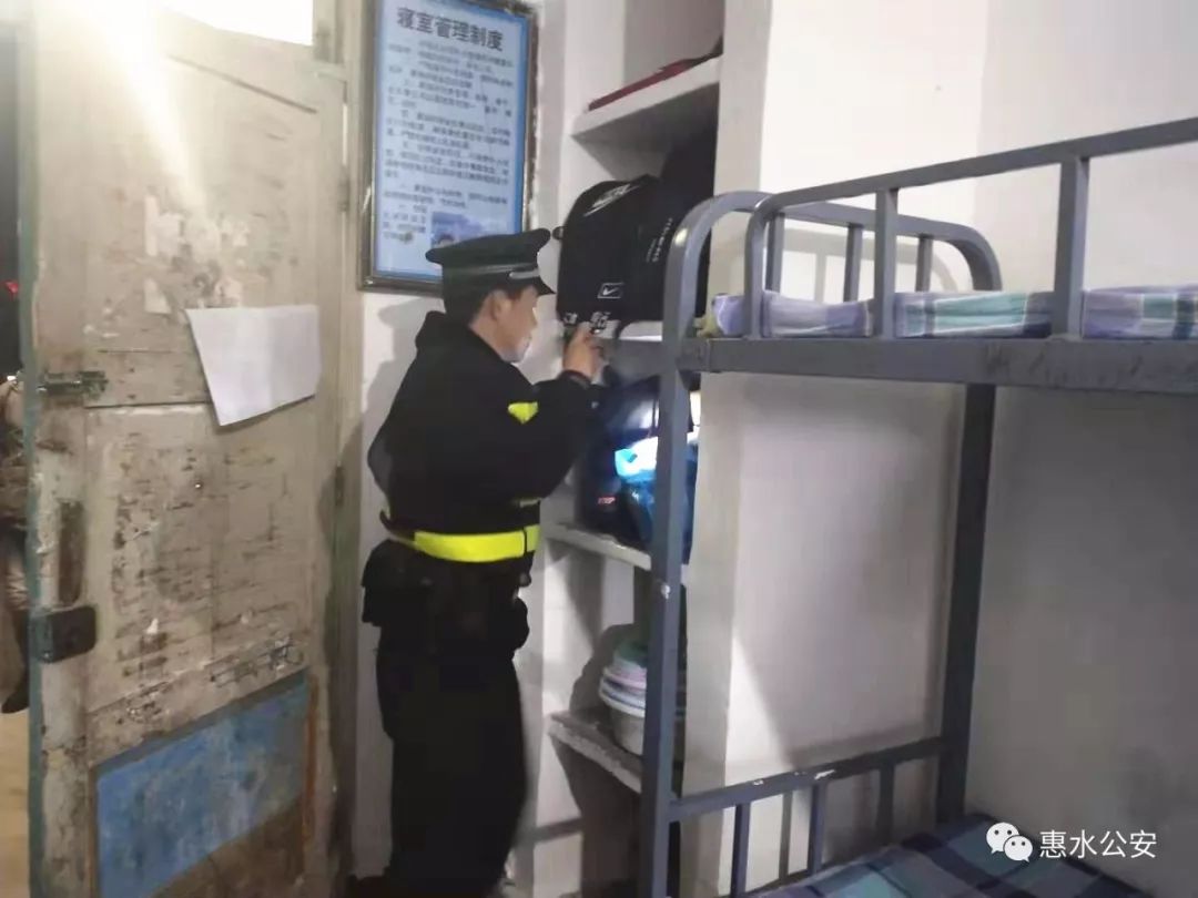 紧锣密鼓迎开学安全工作排首位,派出所对学校开展开学季安全检查