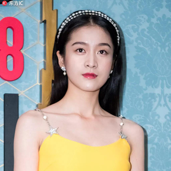 贝克汉姆贝嫂发型,小七剪短发完整视频