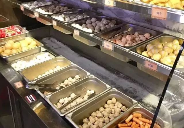 1颗肉丸,1粒肉丸10种添加剂