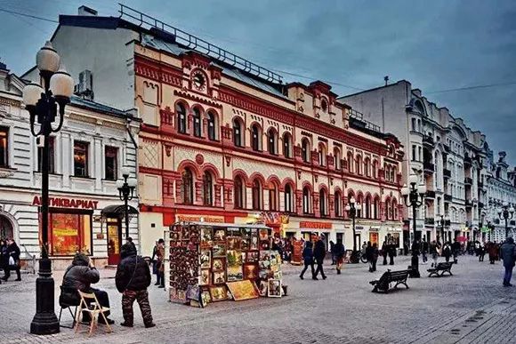 欧洲最高峰乞力马扎罗 (欧洲最高峰厄尔布鲁士峰)