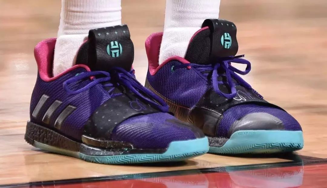 今日球鞋上脚一览aj11,耐克和lpl联名的鞋