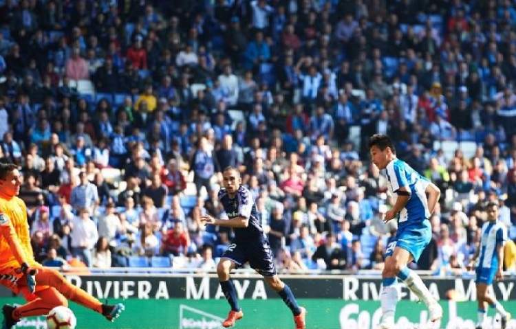 武磊新人燃爆全场用成绩说话,西语解说员看见阿根廷夺冠