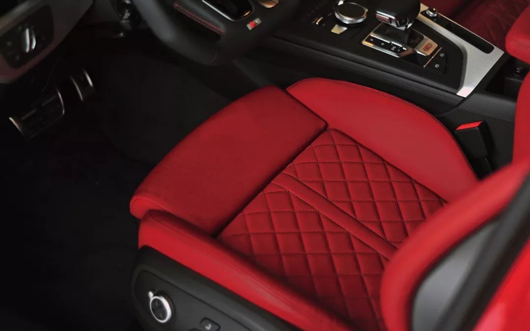 谁说中庸不能运动细说奥迪S4