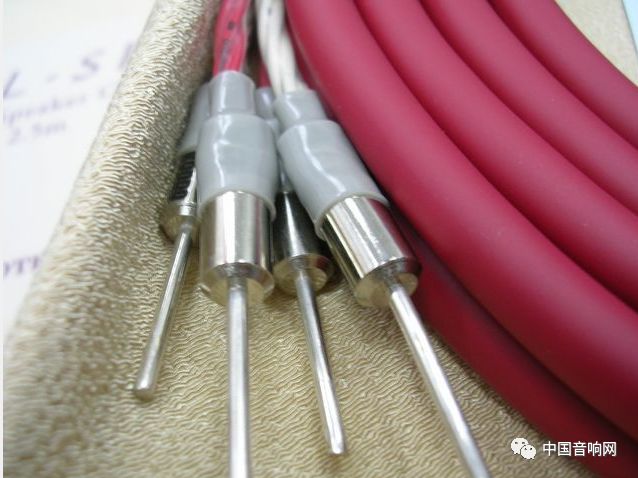 喇叭线插头的分类和应用