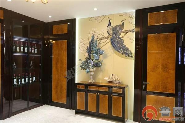 褰湥鏈ㄩ棬鍏ㄥ眿鏁磋,褰湥闂ㄤ笟