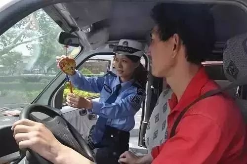 紧急提醒车辆信息删除,紧急预警谨防车内财物被盗