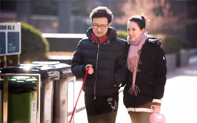 花钱减压|《妻子的旅行2》“旅行五美”成团，吃穿用度和婚姻观都来打榜！