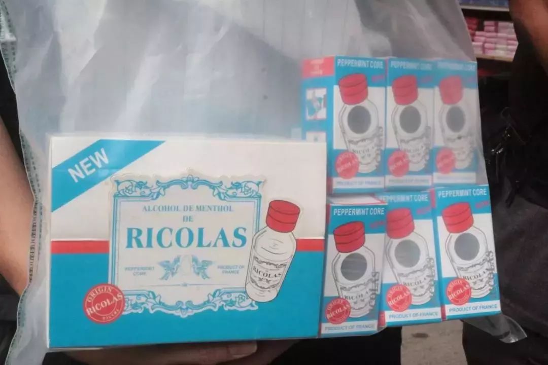 香港宝芝林伏湿膏假货是不是很多,香港药店诺瓦德士有没有假货