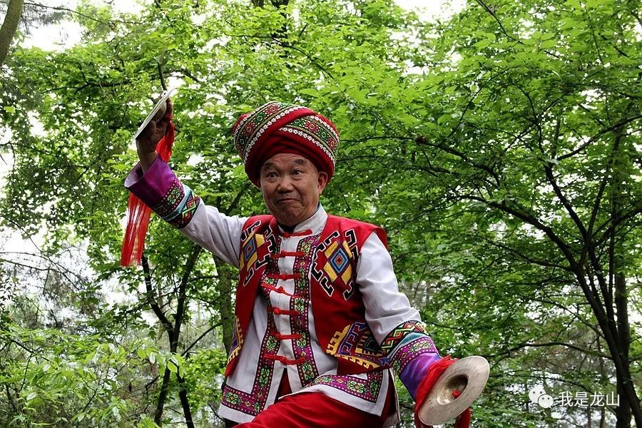 张登赤：读乐记——《田隆信音乐作品选》代序