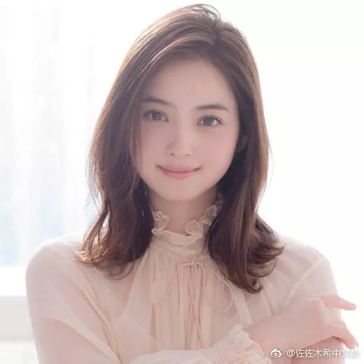 如何打理出最合适自己的短发,准备留长发的短发怎么打理好看