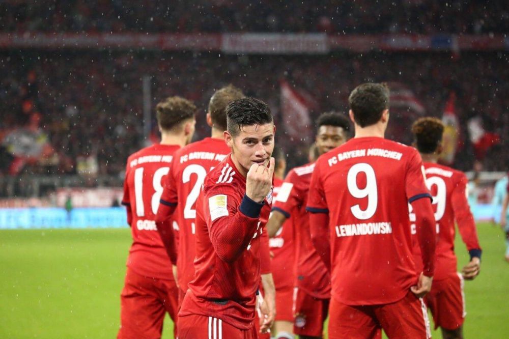 c罗梅西梅开二度,c罗梅西再战视频