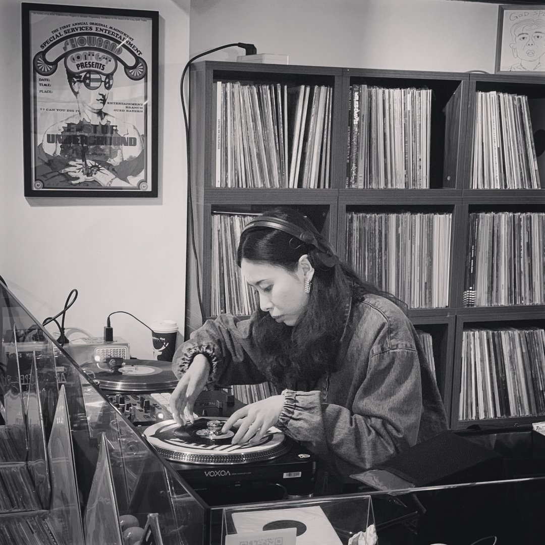 他们探索并推广关于黑胶的一切,想把自己的爱好变成别人的日常|了不起的小工作室