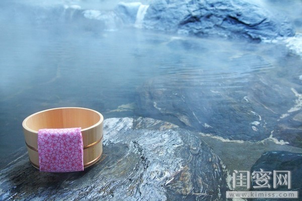 杨紫和男明星对视综艺,杨紫和男星亲密互动