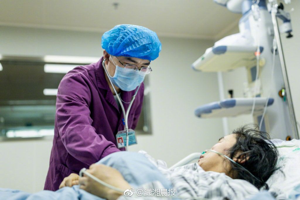 鲜榨果汁调理身体,年轻人的养生方式从鲜榨果汁开始