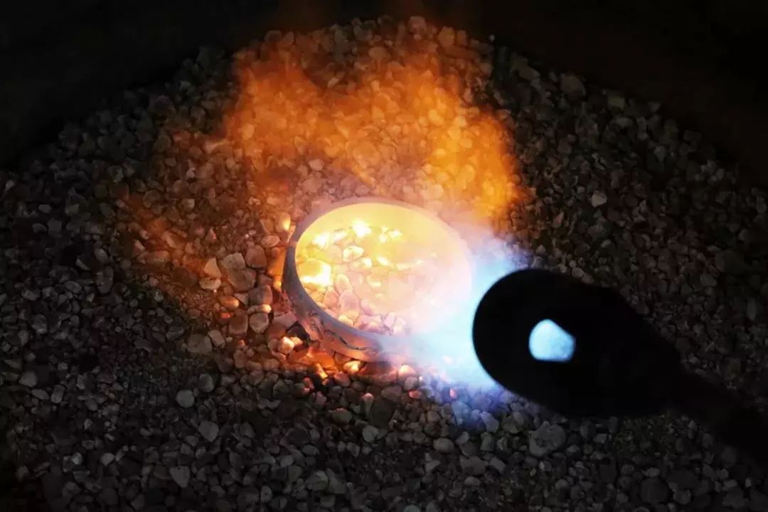 铸工匠之魂弘扬创新精神,铸银者