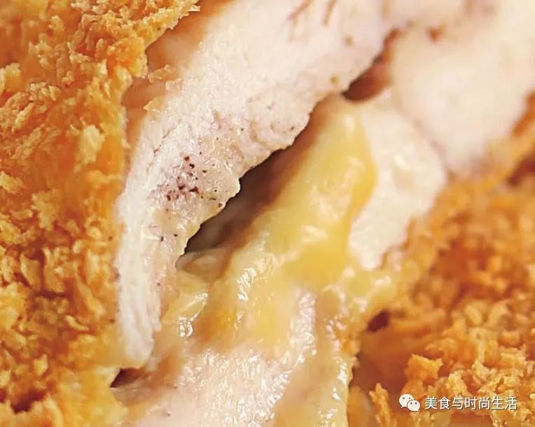 咬一口就有芝士滋出来的爆浆鸡排,炸芝士爆浆鸡排
