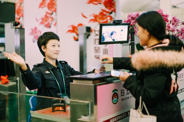 揭秘机场安检员那些“你不知道的事”