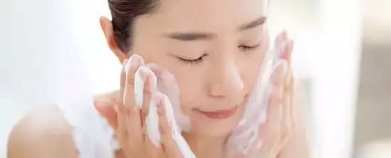 用了几天火山泥为什么还毛孔粗大,怎样用韩国进口火山泥洗脸