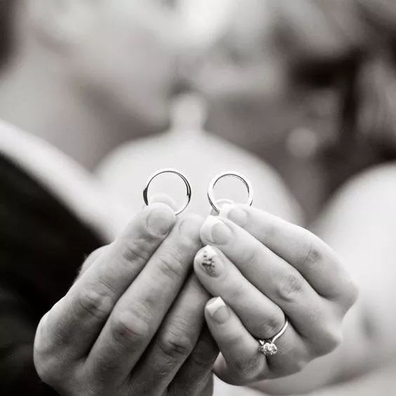 性价比高又好看的婚戒,小众又便宜的婚戒