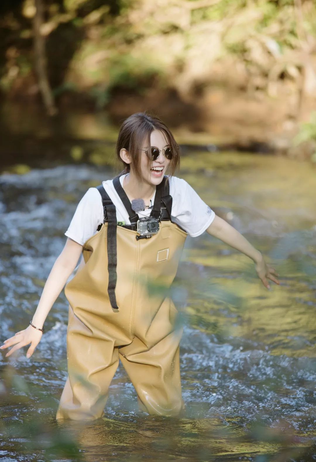 花钱减压|小锦鲤,穿花衣,年年春天来这里~就要超越小燕子了!