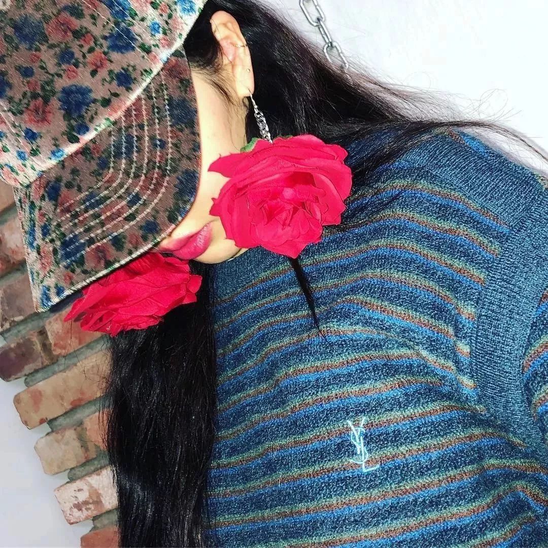 泫雅衣着,泫雅衣服怎么搭配