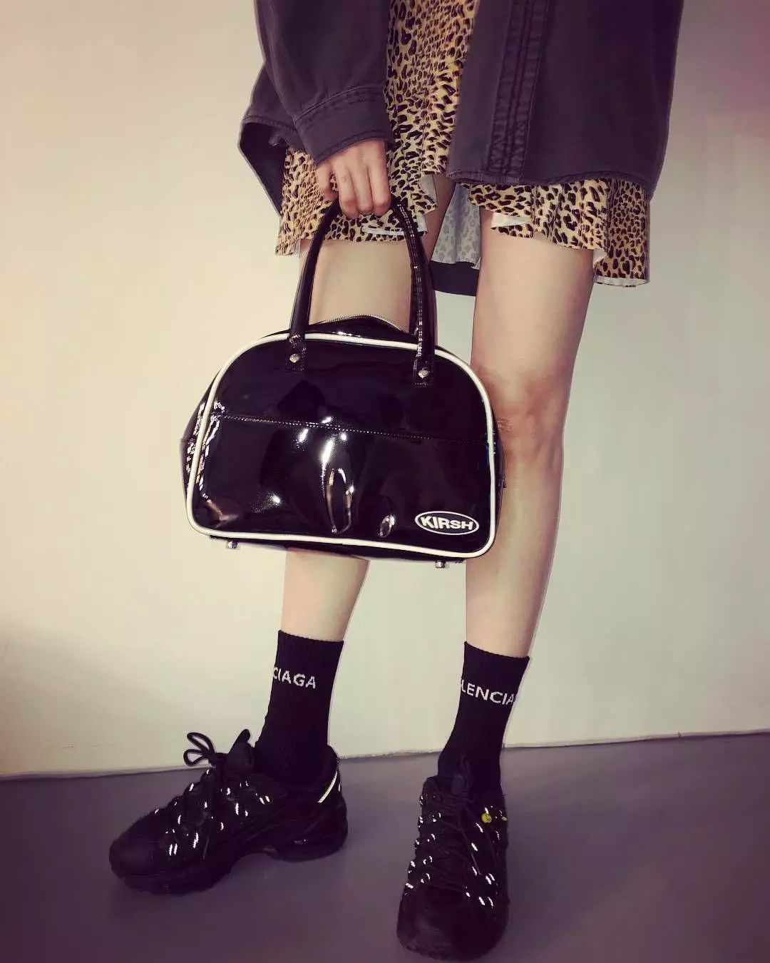 泫雅衣着,泫雅衣服怎么搭配