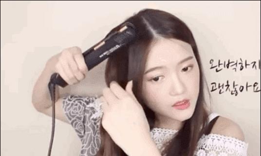 泫雅孔雪儿关晓彤,关晓彤和泫雅撞衫